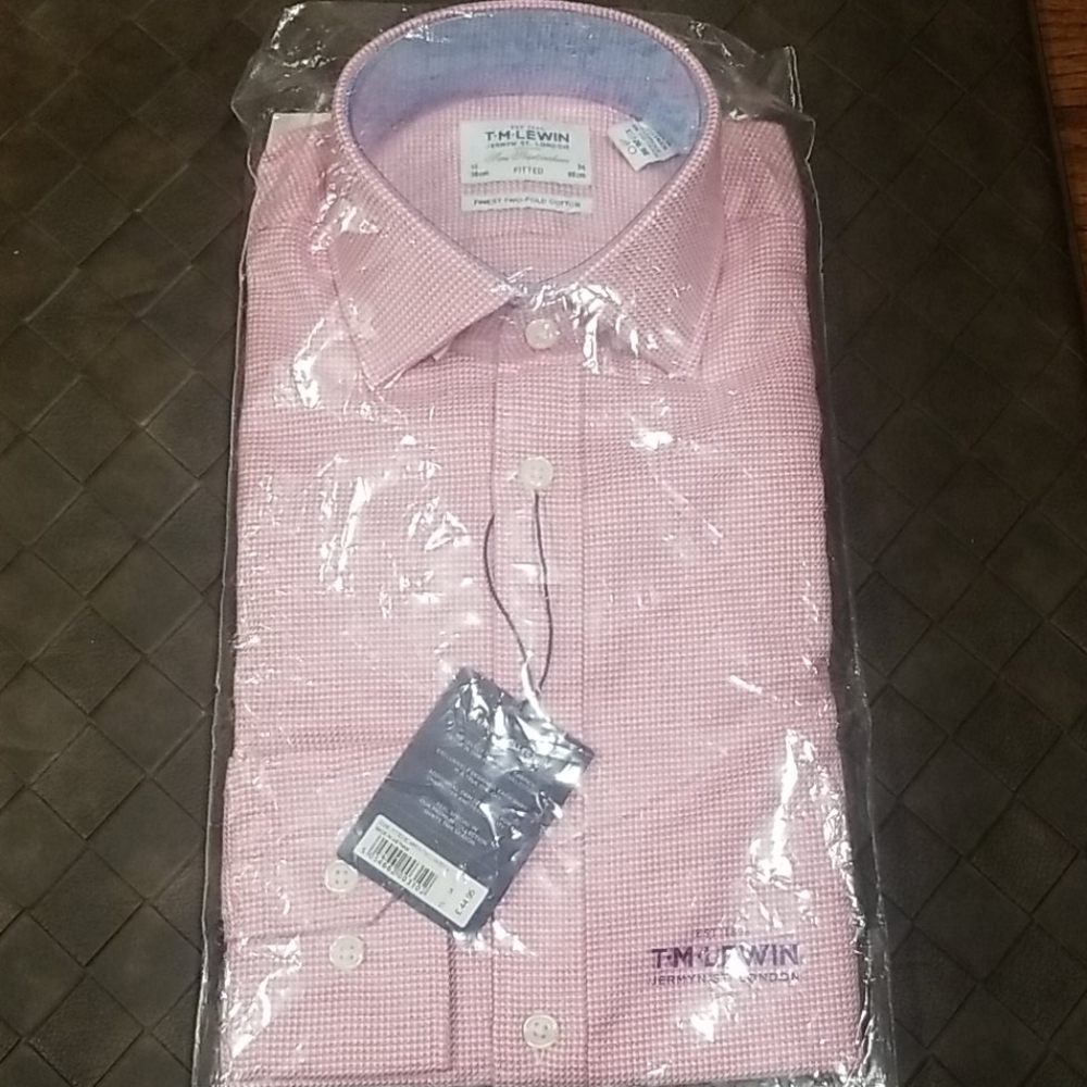 Long Sleeve dress shirt